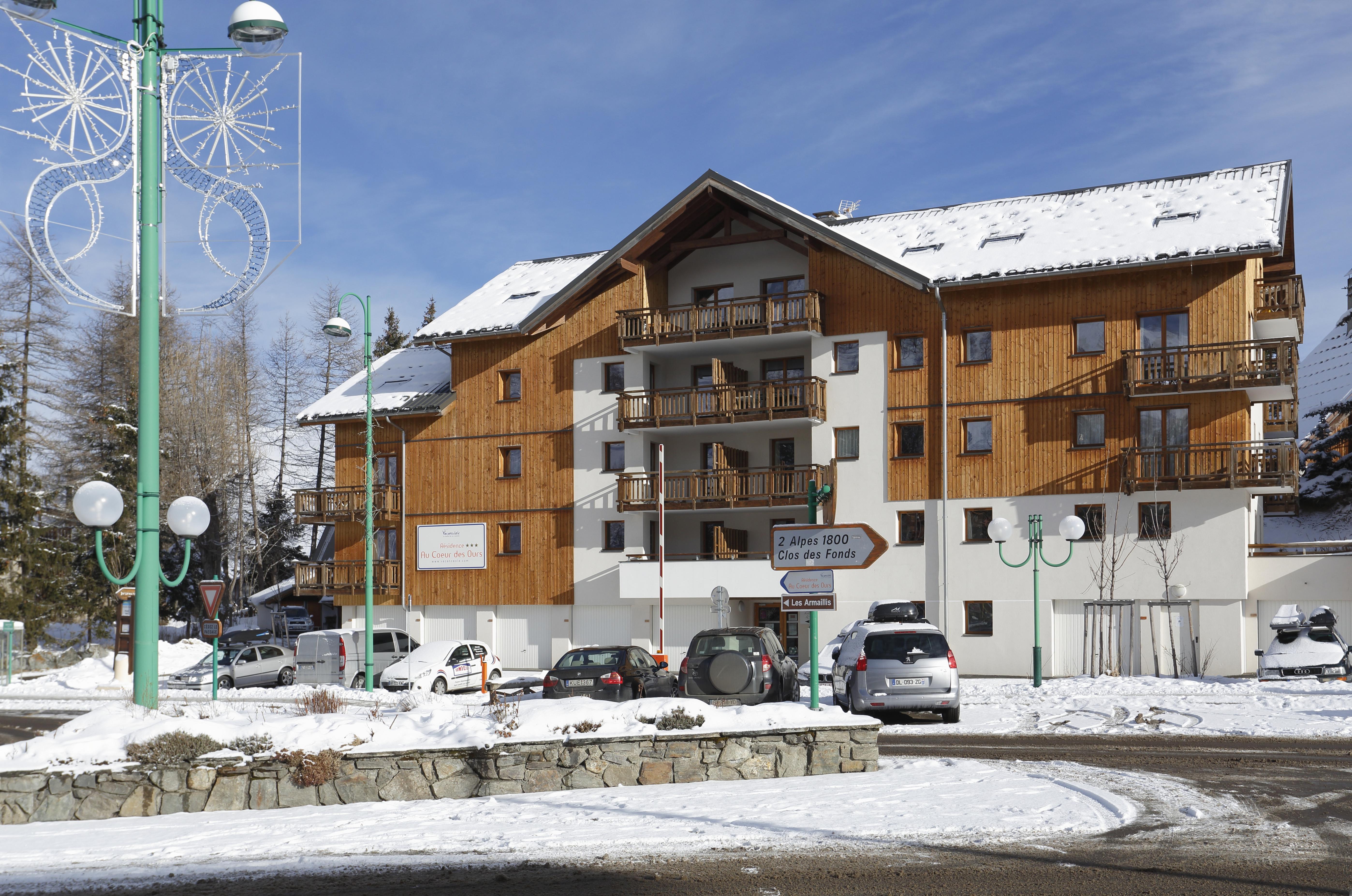 Vacanceole - Au Coeur Des Ours Aparthotel Les Deux Alpes Exterior photo