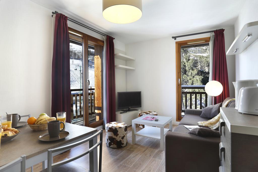 Vacanceole - Au Coeur Des Ours Les Deux Alpes Room photo